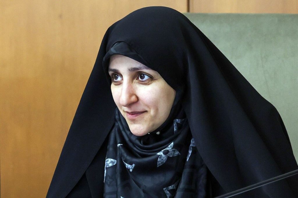 لایحه حمایت از زنان به خاطر تغییرات اساسی در مجلس، از دور خارج می‌شود!