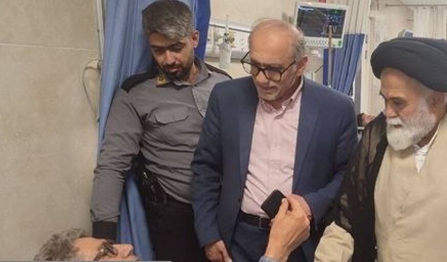رئیس اورژانس کشور: ارتباط مستقیم و فوری تیم‌های درمانی یک ضرورت حیاتی است!