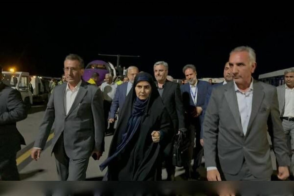 وزیر راه و شهرسازی در پی حادثه بندر شهید رجایی، به هرمزگان سفر کرد!