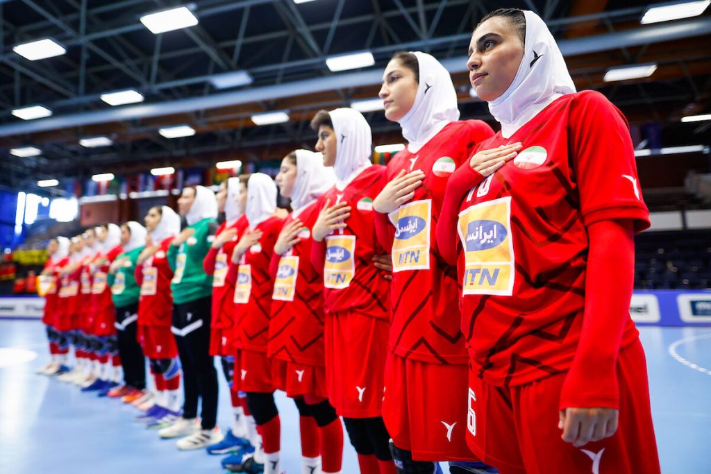رقابت‌های داغ هندبال زنان قهرمانی جهان: قرعه‌کشی جنجالی و رقبای پرچالش ایران مشخص شدند!