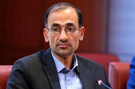 زمین یزد فریاد می‌زند: از گلوی من دستت را بردار!