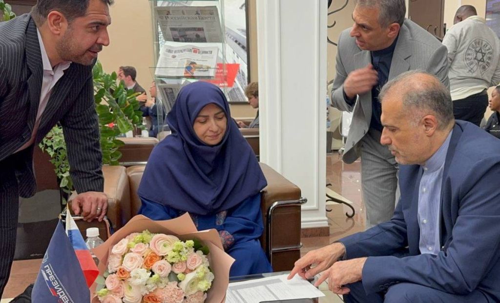 سفر جنجالی معاون رئیس‌جمهور به روسیه: آیا کنگره جهانی محیط‌زیست یک بازی سیاسی است؟