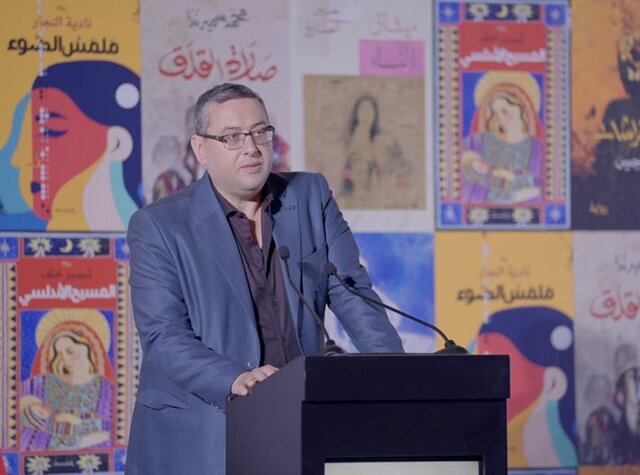 کتاب عربی، گام تازه‌ای از سوی نویسنده مصری که دنیای ادبیات را تکان داد!