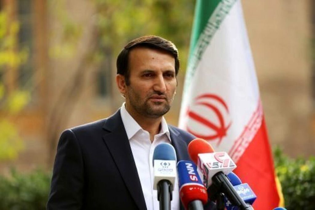 سخنگوی آموزش و پرورش: اعمال تنبیه بدنی در مدارس به‌طور کامل ممنوع شده است؛ اخراج در انتظار متخلفان! + فیلم