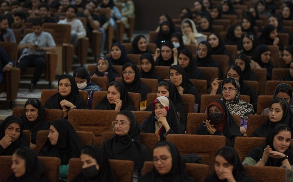 جنجال‌برانگیز: جشنواره سینمایی دانشجویی با حمایت از ۲۵ فیلمنامه به زودی وارد مرحله تولید می‌شود!
