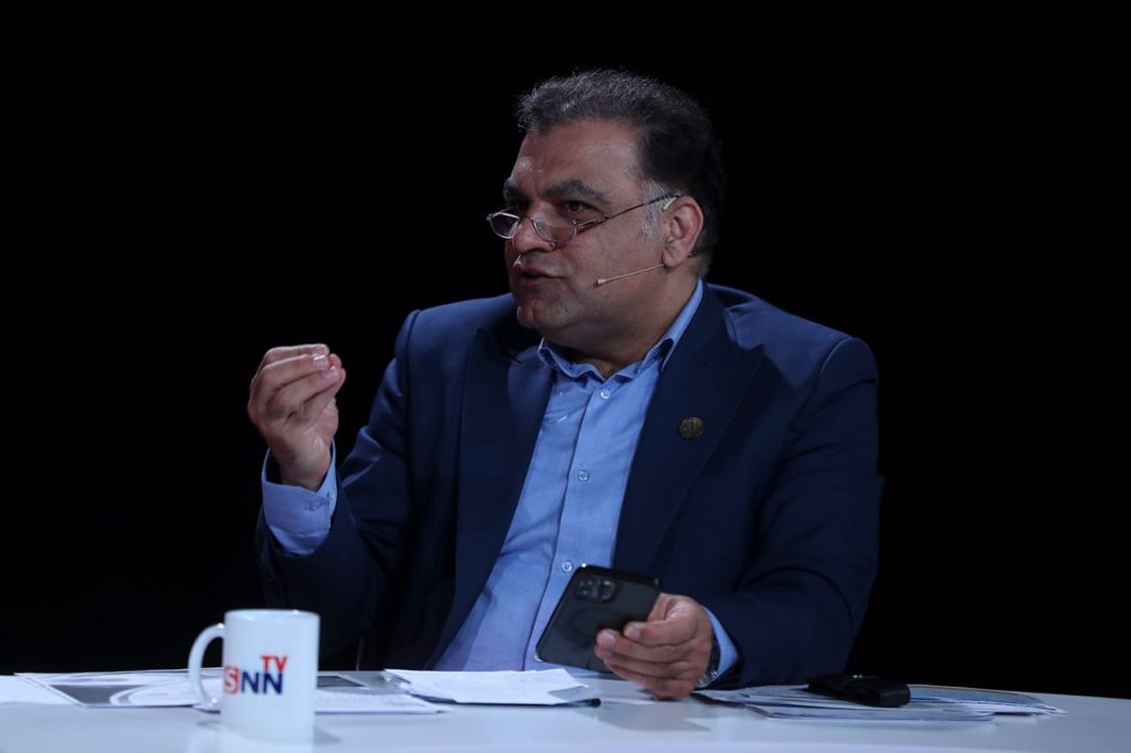 رئیس کل گمرک: ۸۱۵ میلیون دلار از ۹۷۰ میلیون دلار واردات پارچه، از مناطق آزاد! آیا واقعاً این به نفع تولید داخلی است؟