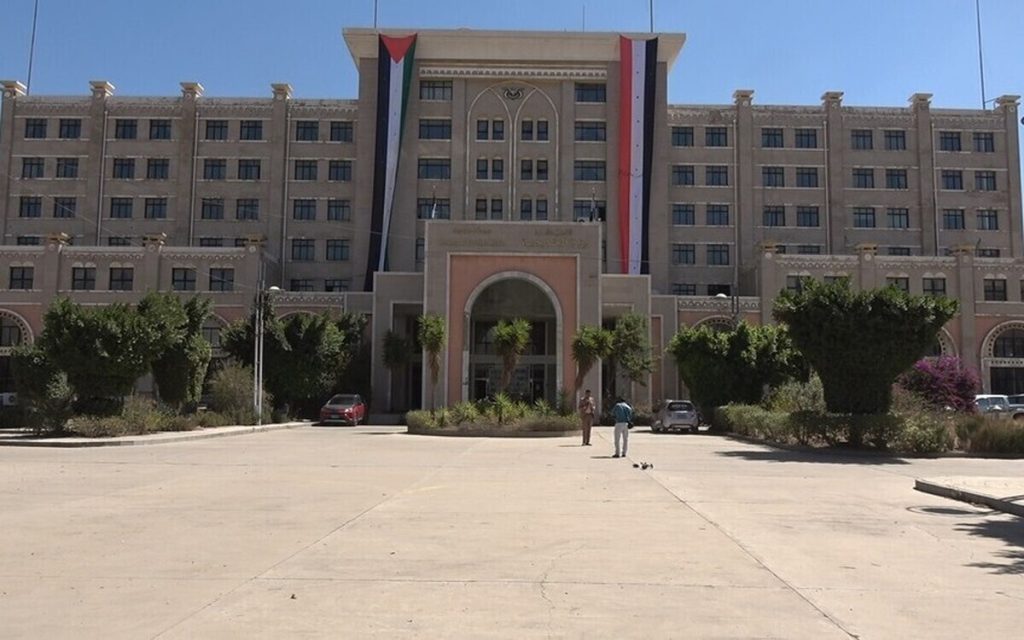 هشدار وزارت خارجه یمن: جنایات وحشتناک رژیم صهیونیستی در غزه همچنان ادامه دارد و آمریکا نیز در این جنایت‌ها شریک است!