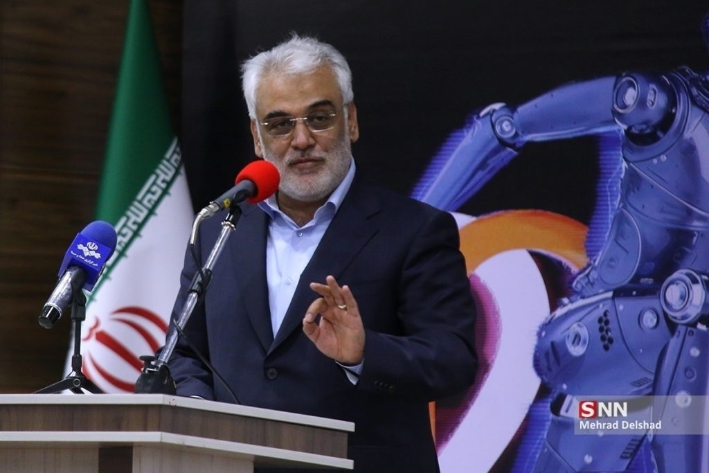 تلاش‌ها برای انحلال واحدهای آموزشی در دانشگاه آزاد ناکام ماند! استقلال ۶۵ درصدی از شهریه‌ها: واقعیت‌های جدیدی که باید بدانید + فیلم