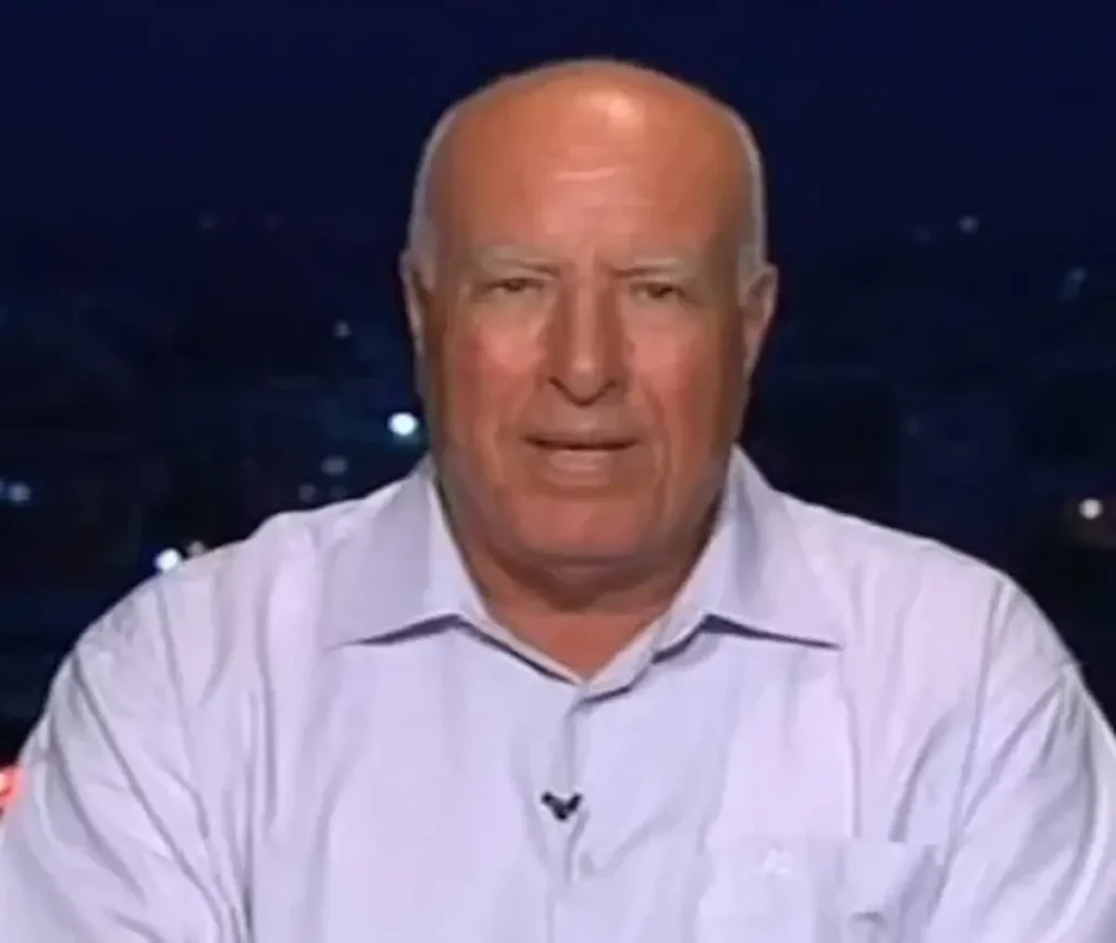 فایز ابو شماله: نه جهاد خواستیم، نه ارتش؛ فقط بگویید کدام سنگی را به شکم‌مان ببندیم!" + فیلمی جنجالی از سخنانش!