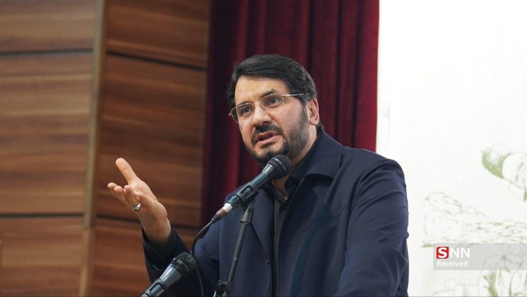 بذرپاش: شهید رئیسی می‌توانست به راحتی بپرسد چرا باید قول مسکن بدهم؟! اگر قول هم نمی‌داد، قانون بود؛ اگر قانون هم نبود، که کشور به آن نیاز داشت! + فیلم جنجالی!