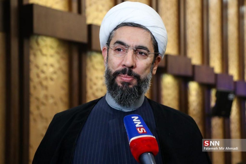 شهید رئیسی: نماد تواضع و فداکاری در عرصه خدمت‌رسانی