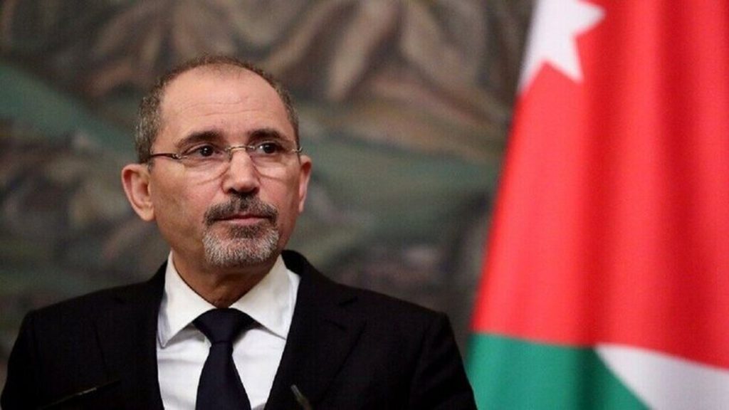 جهان موظف است با جنایت هولناک گرسنگی دادن به میلیون‌ها فلسطینی مقابله کند!