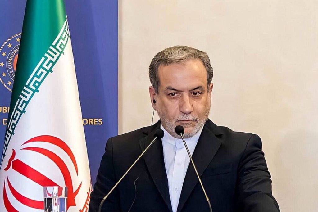 عراقچی: درهای فروش کالا را به روی همه گشوده می‌کنیم + فیلم جنجالی!