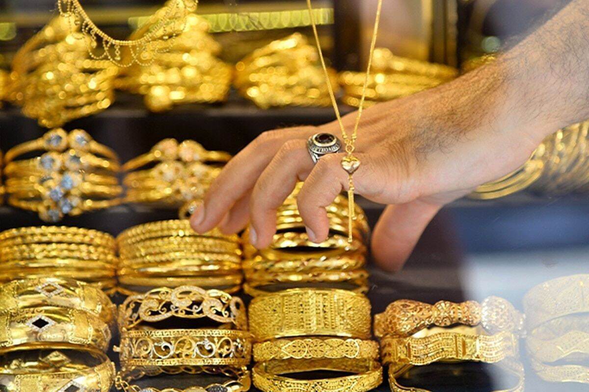 جدیدترین قیمت طلا و سکه/ سکه وارد کانال ۱۹۸ میلیون تومانی شد + جدول
